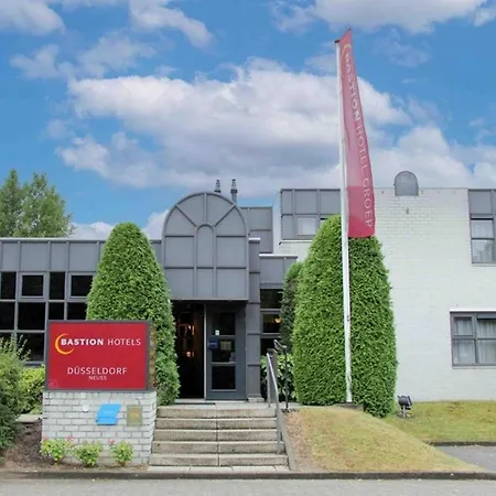 Отель Bastion Duesseldorf 3*