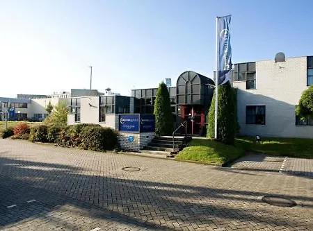 Отель Bastion Duesseldorf