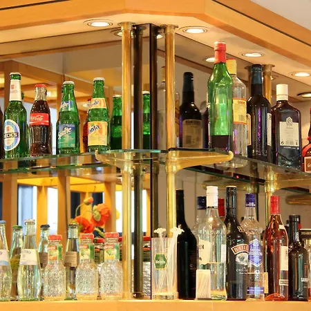 Bastion Duesseldorf Отель Нойс